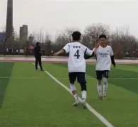 强强对话的足球赛事掀起球迷狂热的简单介绍